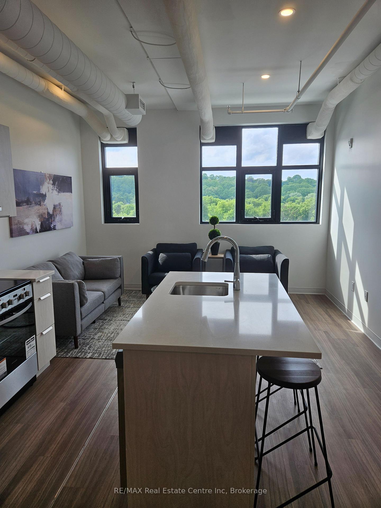 Photo 9 of Unit 520, 120 Huron Street, Guelph, St. Patrick's Ward — HOMEH