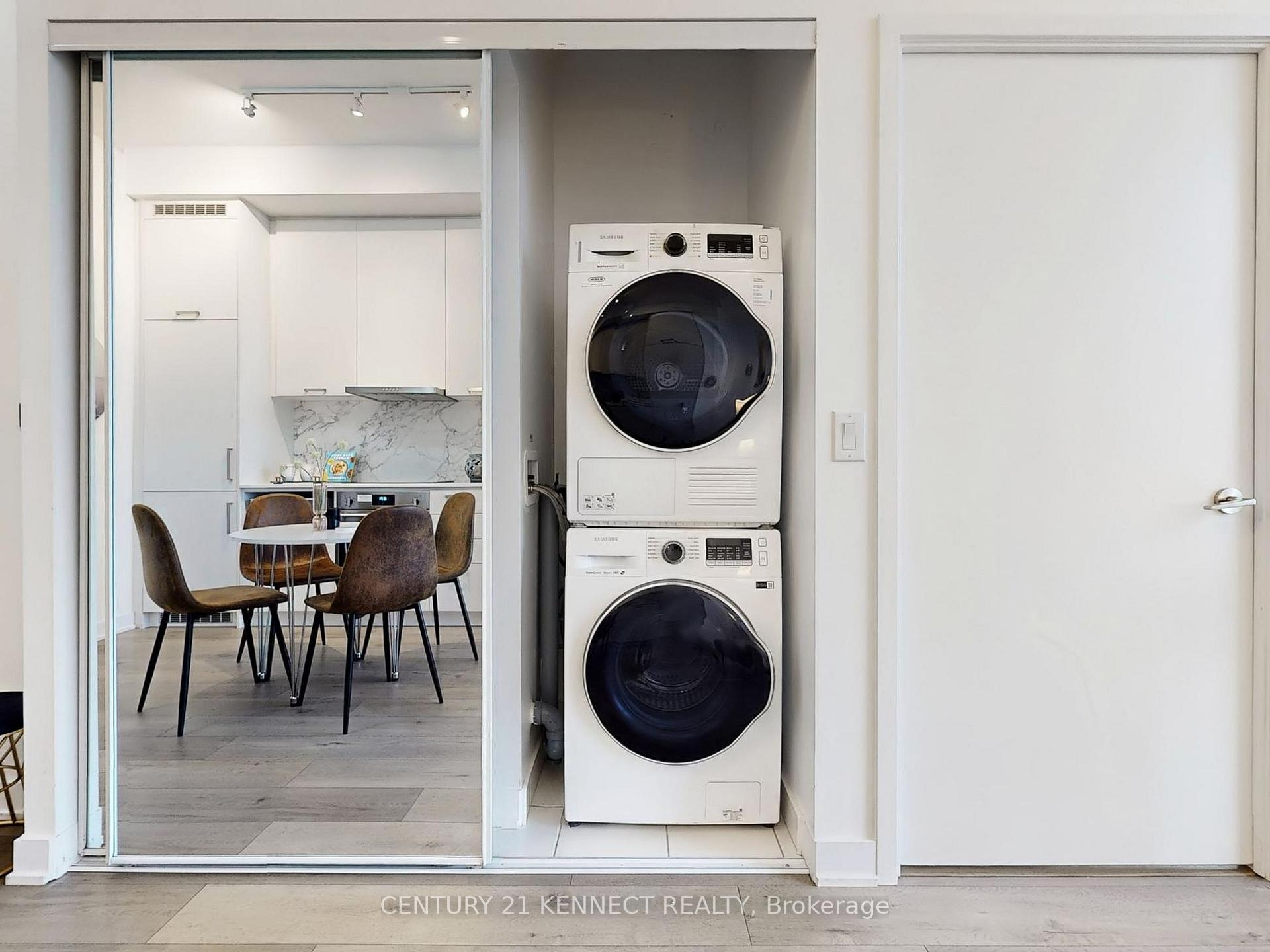 Photo 33 of Unit 215, 10 Honeycrisp Crescent, Vaughan, Vaughan Corporate Centre — HOMEH