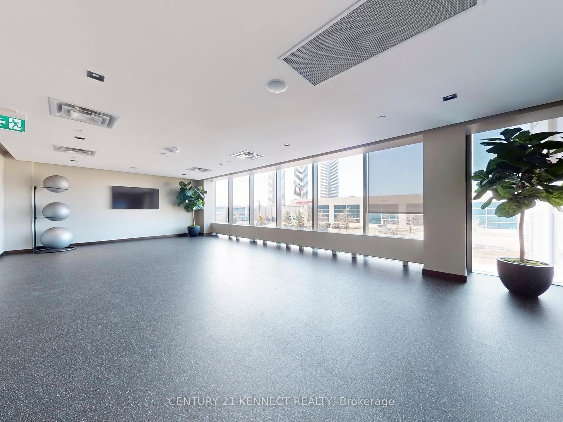Photo 24 of Unit 215, 10 Honeycrisp Crescent, Vaughan, Vaughan Corporate Centre — HOMEH