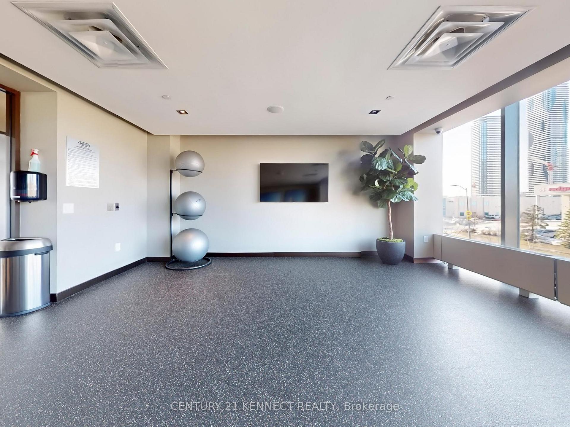 Photo 26 of Unit 215, 10 Honeycrisp Crescent, Vaughan, Vaughan Corporate Centre — HOMEH