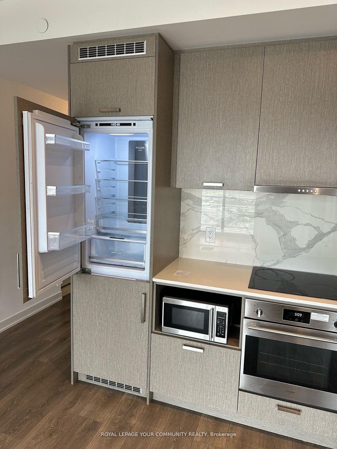 Photo 50 of Unit 1006, 38 Honeycrisp Crescent, Vaughan, Vaughan Corporate Centre — HOMEH