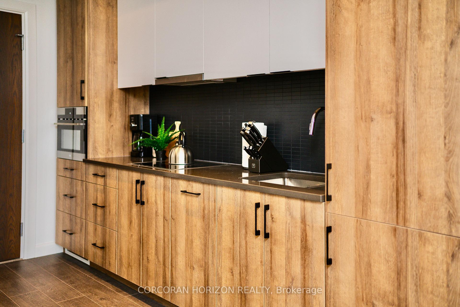 Photo 4 of Unit 1801, 741 King Street W, Kitchener — HOMEH