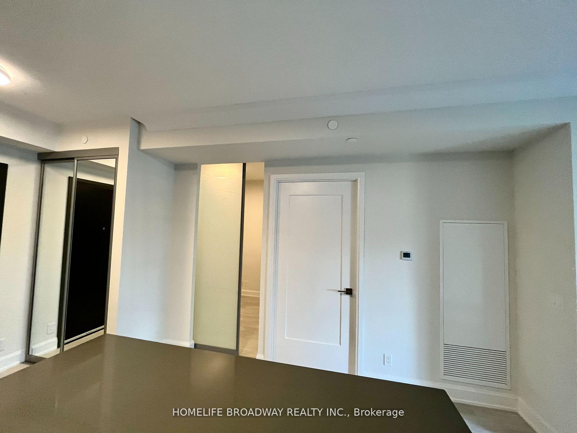 Photo 17 of Unit 826, 38 Water Walk Drive, Markham, Unionville — HOMEH