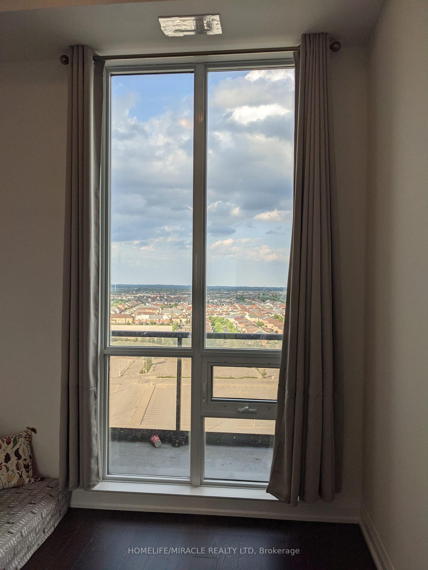 Photo 5 of Unit 1705, 9582 Markham Road, Markham, Wismer — HOMEH