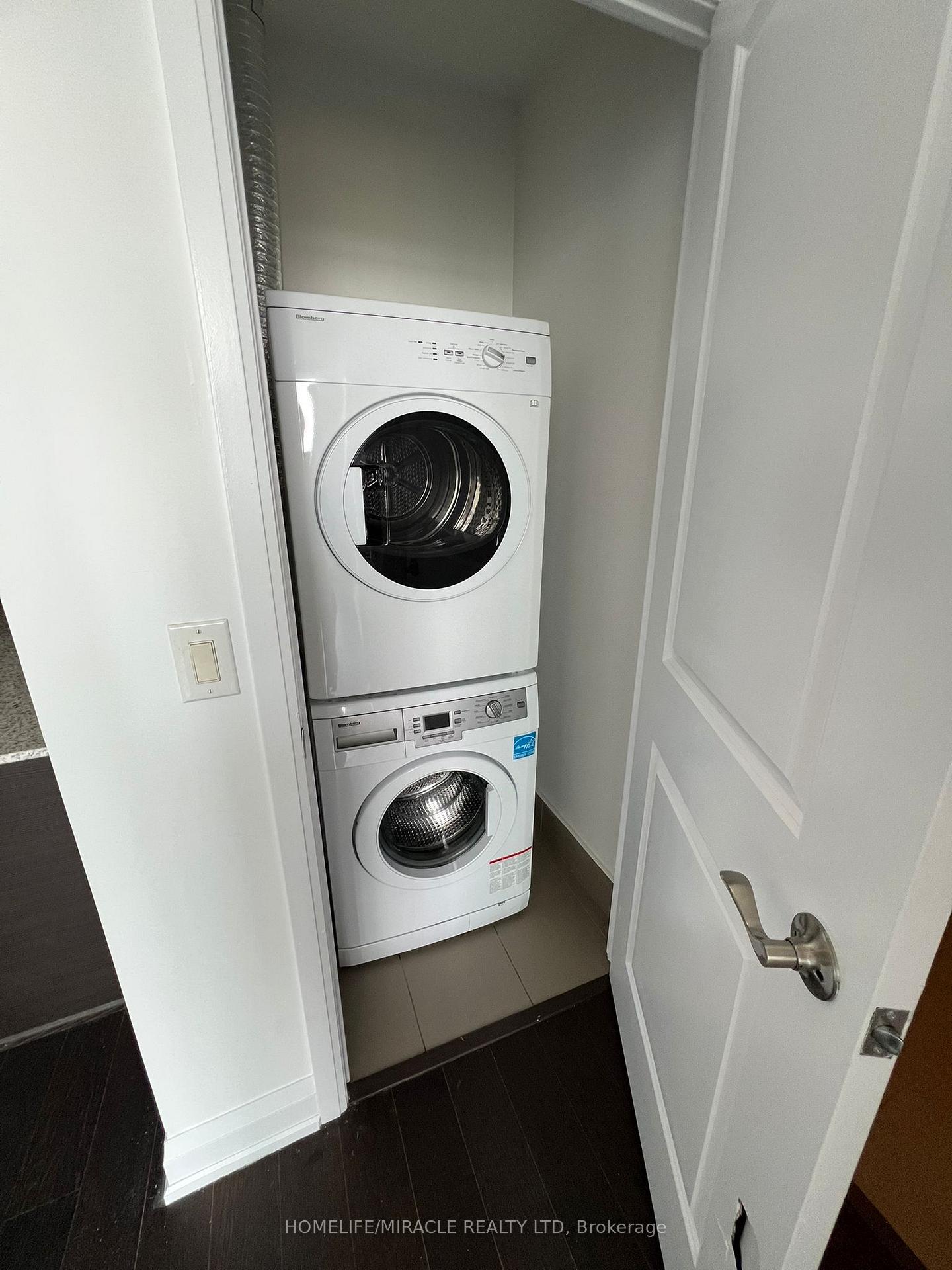 Photo 3 of Unit 1705, 9582 Markham Road, Markham, Wismer — HOMEH