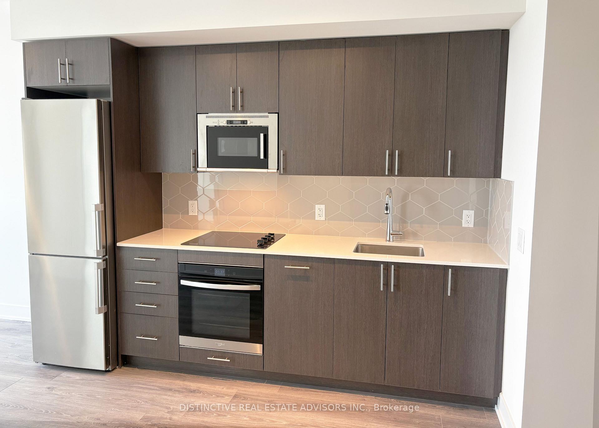 Front of Unit 1912, 2545 Simcoe Street