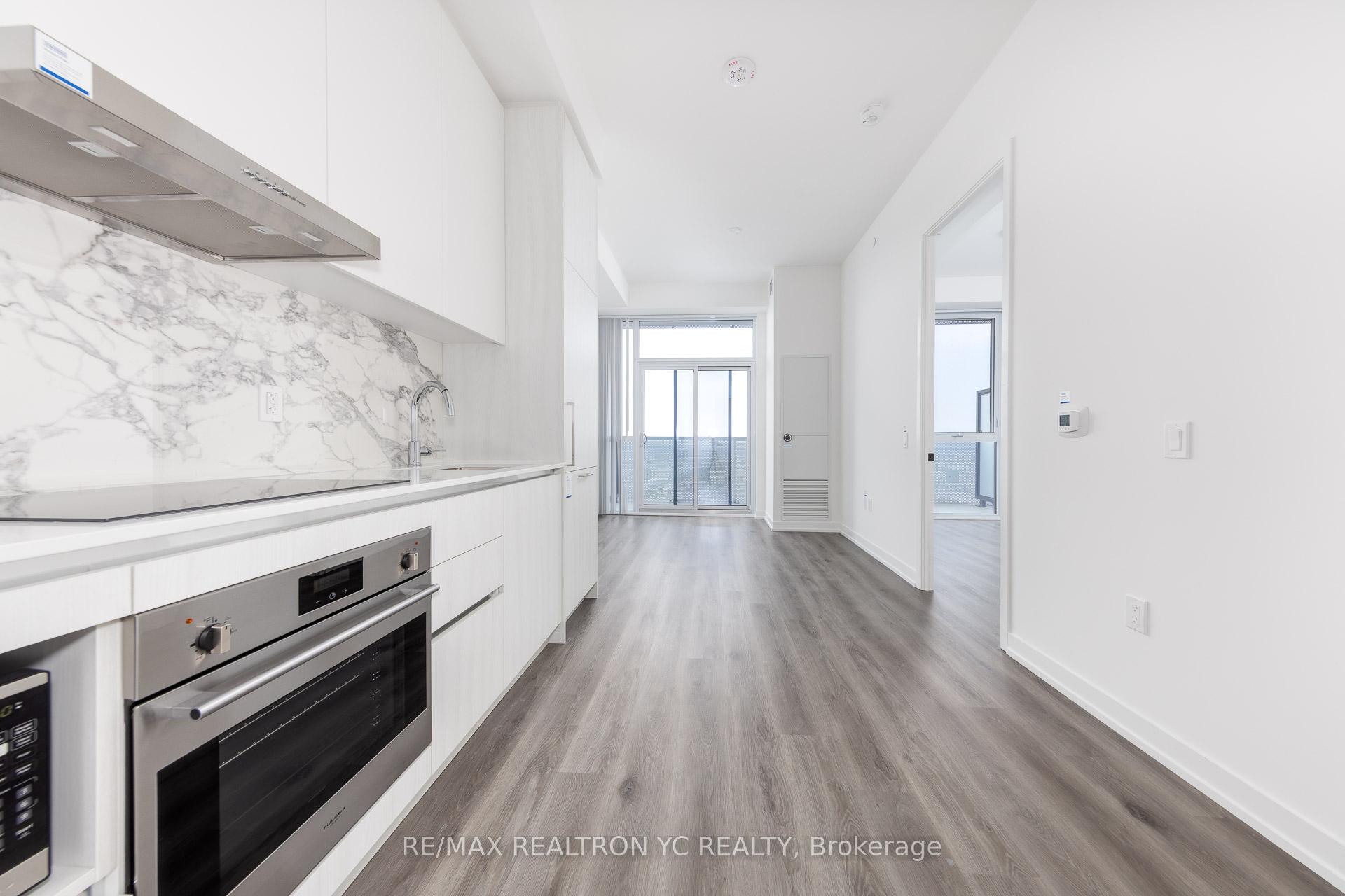 Photo 6 of Unit 4711, 225 Commerce Street, Vaughan, Vaughan Corporate Centre — HOMEH