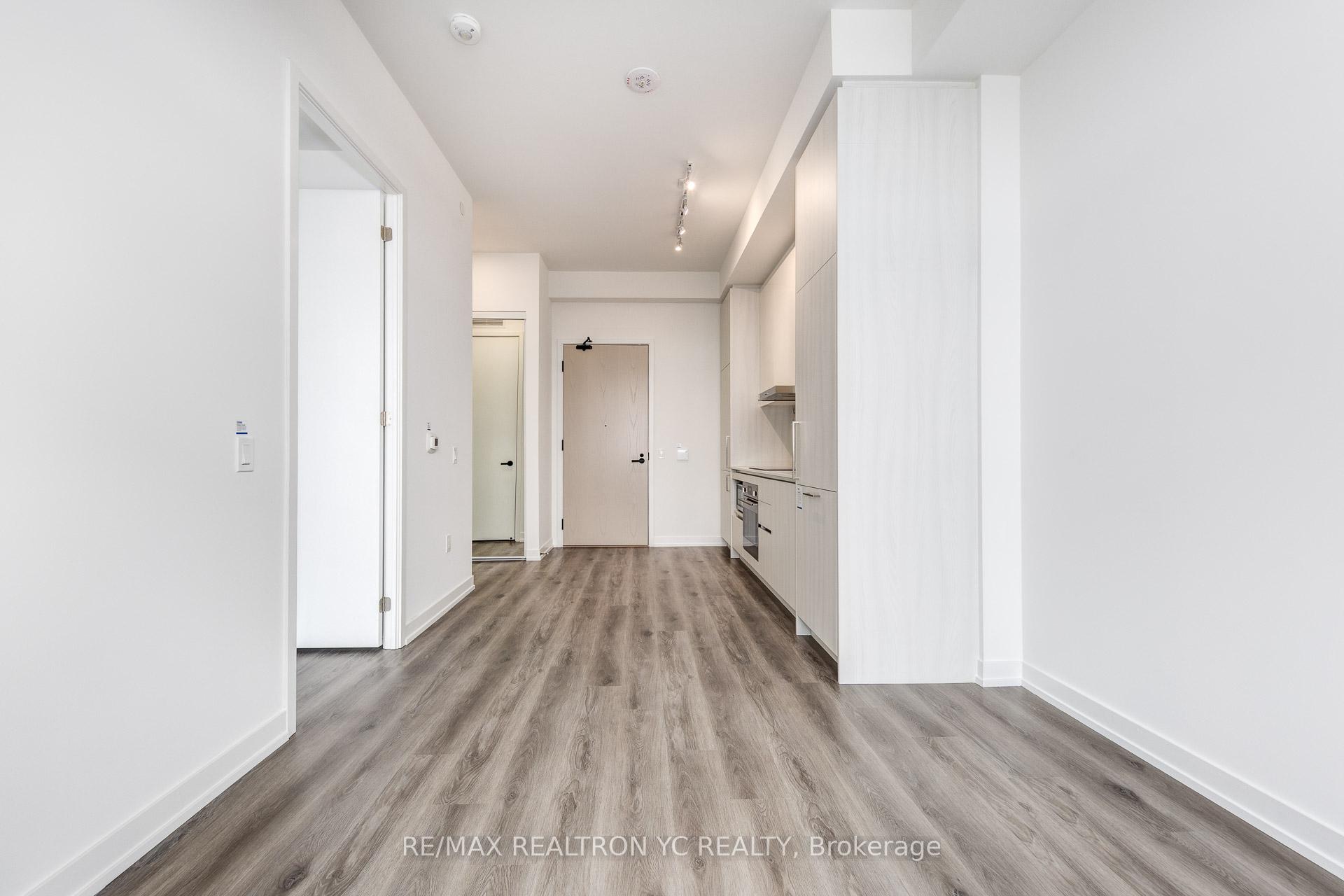 Photo 14 of Unit 4711, 225 Commerce Street, Vaughan, Vaughan Corporate Centre — HOMEH