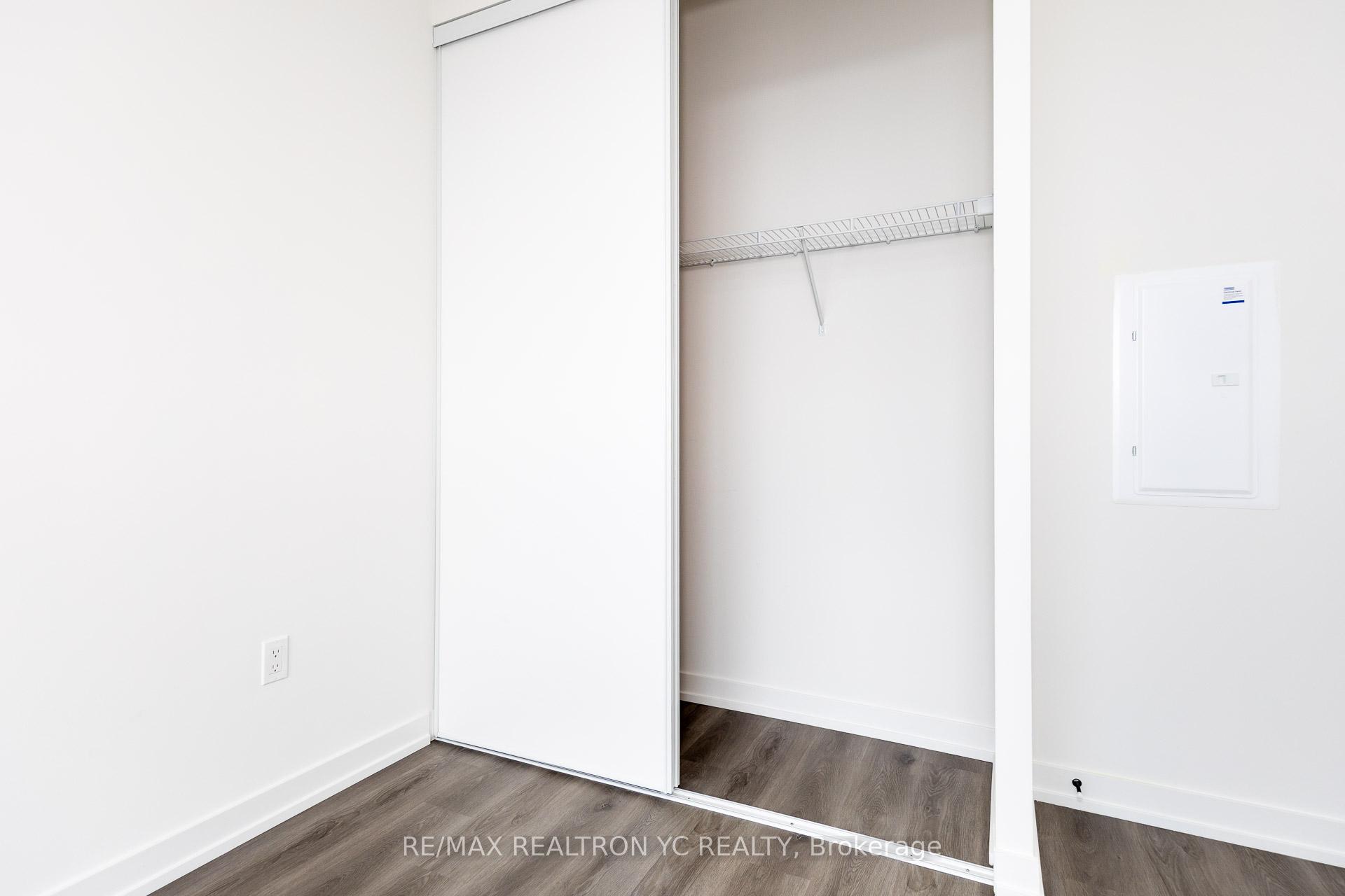 Photo 8 of Unit 4711, 225 Commerce Street, Vaughan, Vaughan Corporate Centre — HOMEH