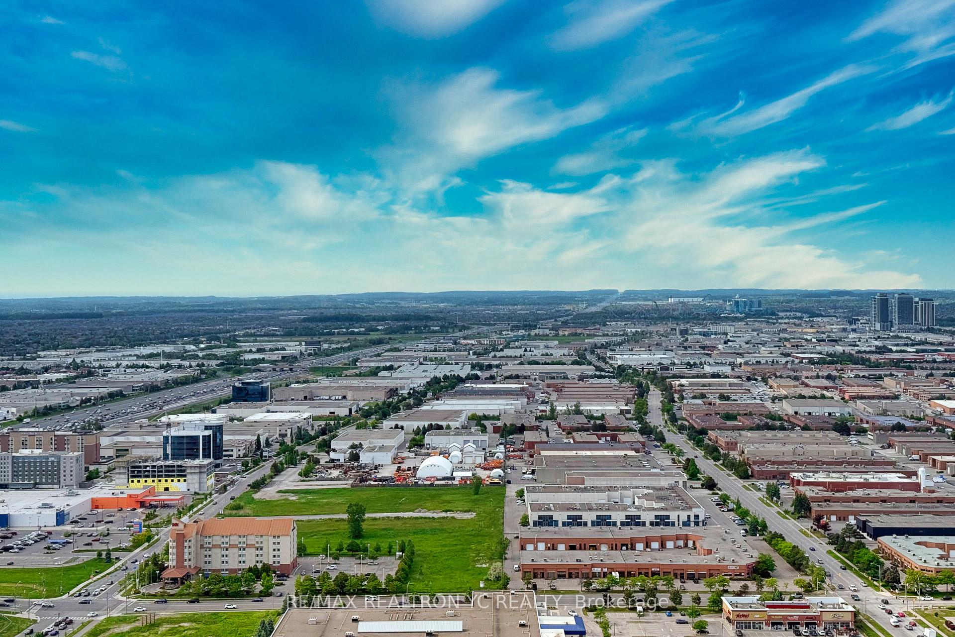Photo 28 of Unit 4711, 225 Commerce Street, Vaughan, Vaughan Corporate Centre — HOMEH