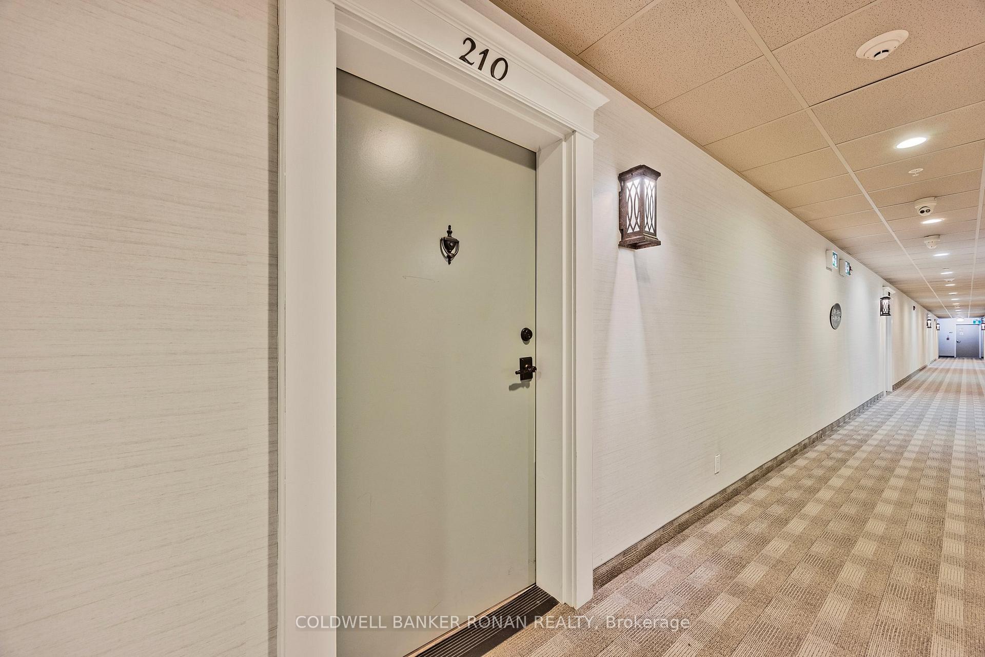 Photo 3 of Unit 210, 157 Wellington Street E, New Tecumseth, Alliston — HOMEH