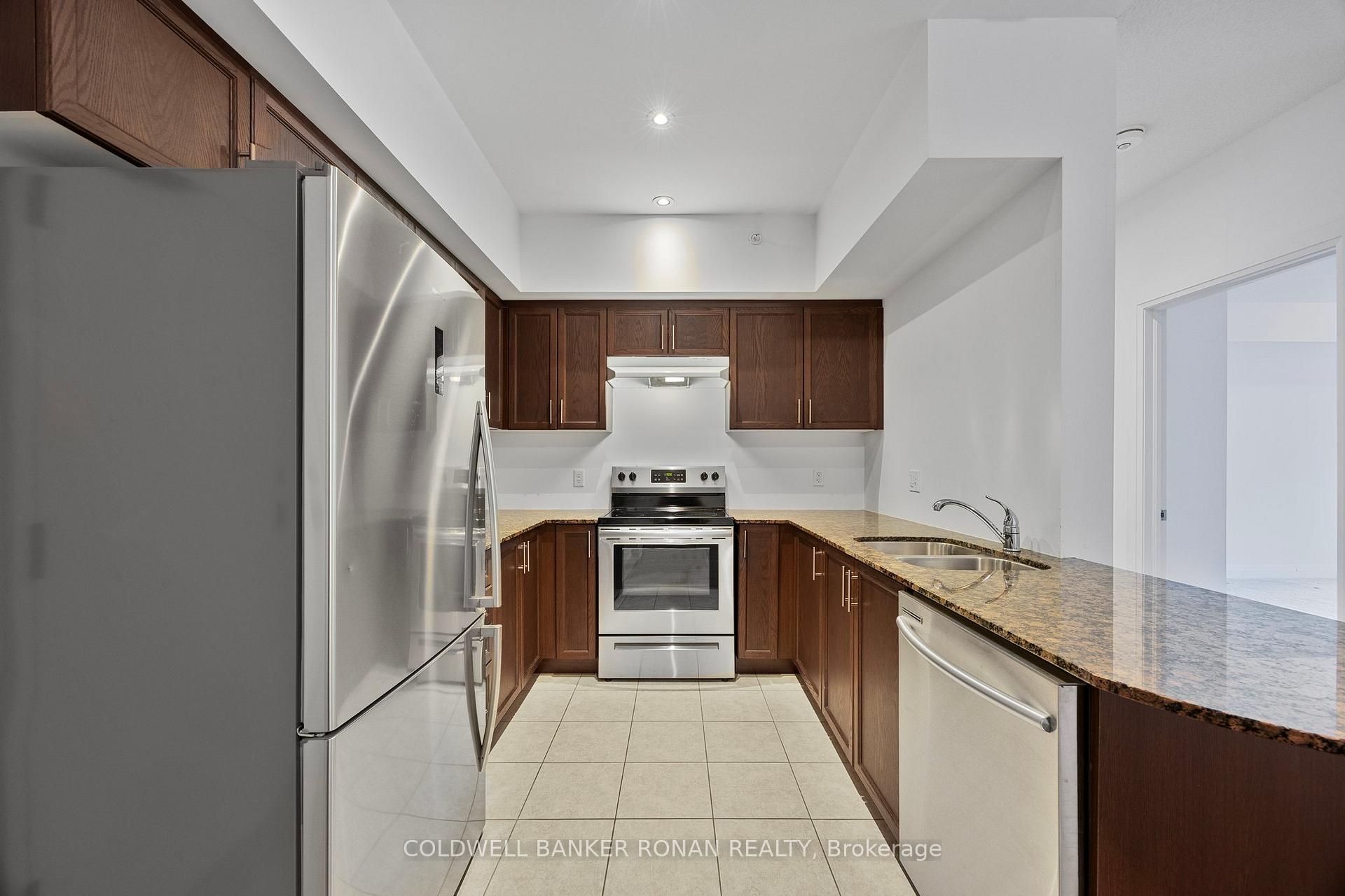 Photo 29 of Unit 210, 157 Wellington Street E, New Tecumseth, Alliston — HOMEH