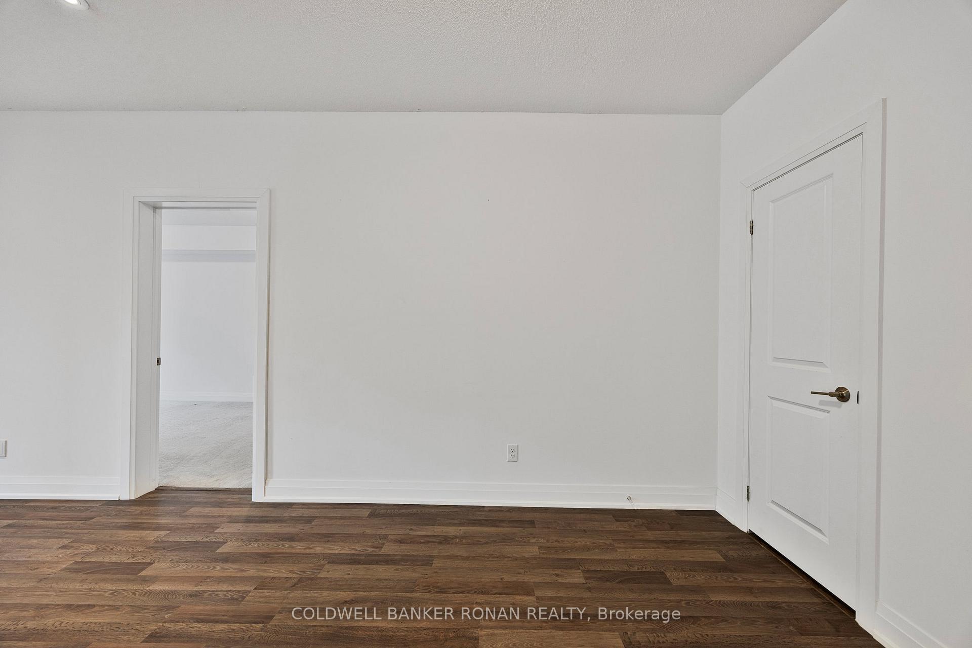 Photo 25 of Unit 210, 157 Wellington Street E, New Tecumseth, Alliston — HOMEH