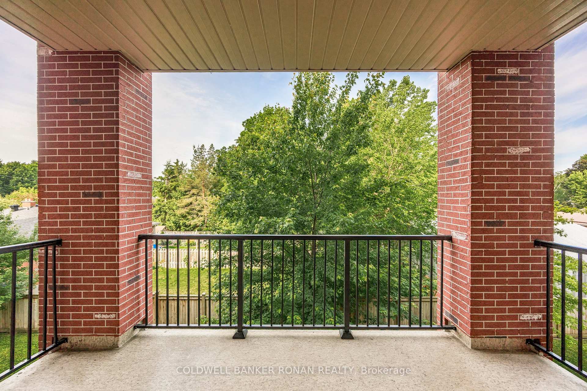 Photo 20 of Unit 210, 157 Wellington Street E, New Tecumseth, Alliston — HOMEH