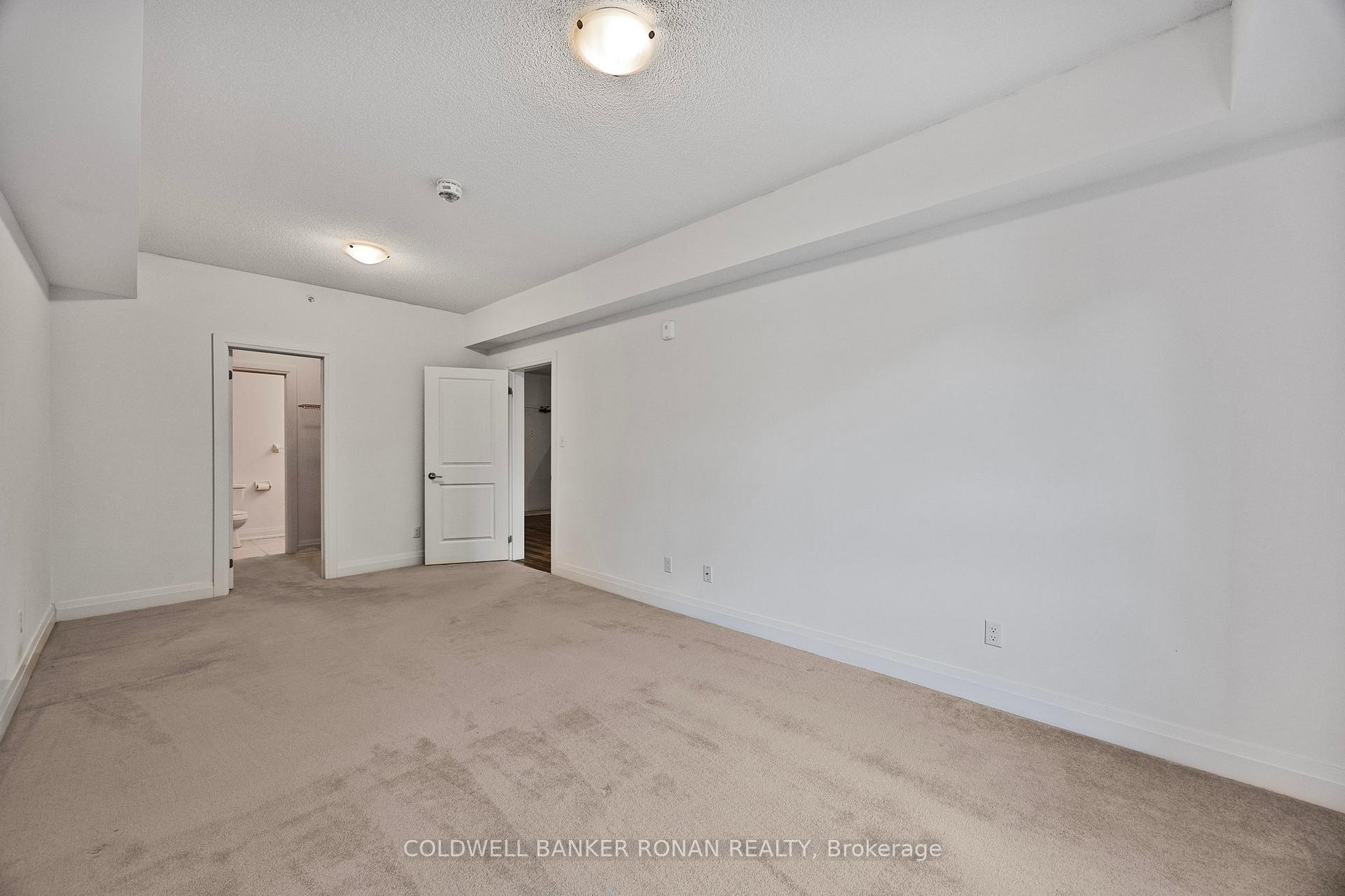 Photo 17 of Unit 210, 157 Wellington Street E, New Tecumseth, Alliston — HOMEH