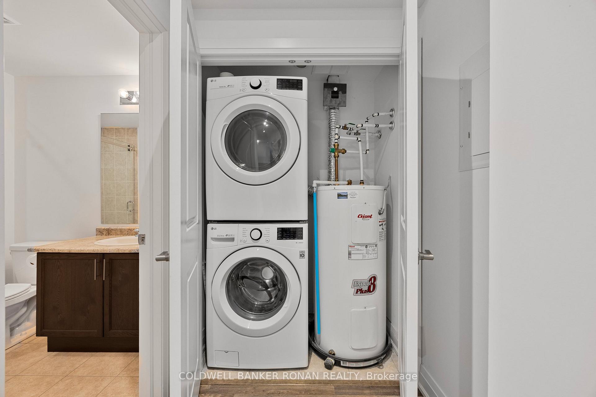 Photo 18 of Unit 210, 157 Wellington Street E, New Tecumseth, Alliston — HOMEH