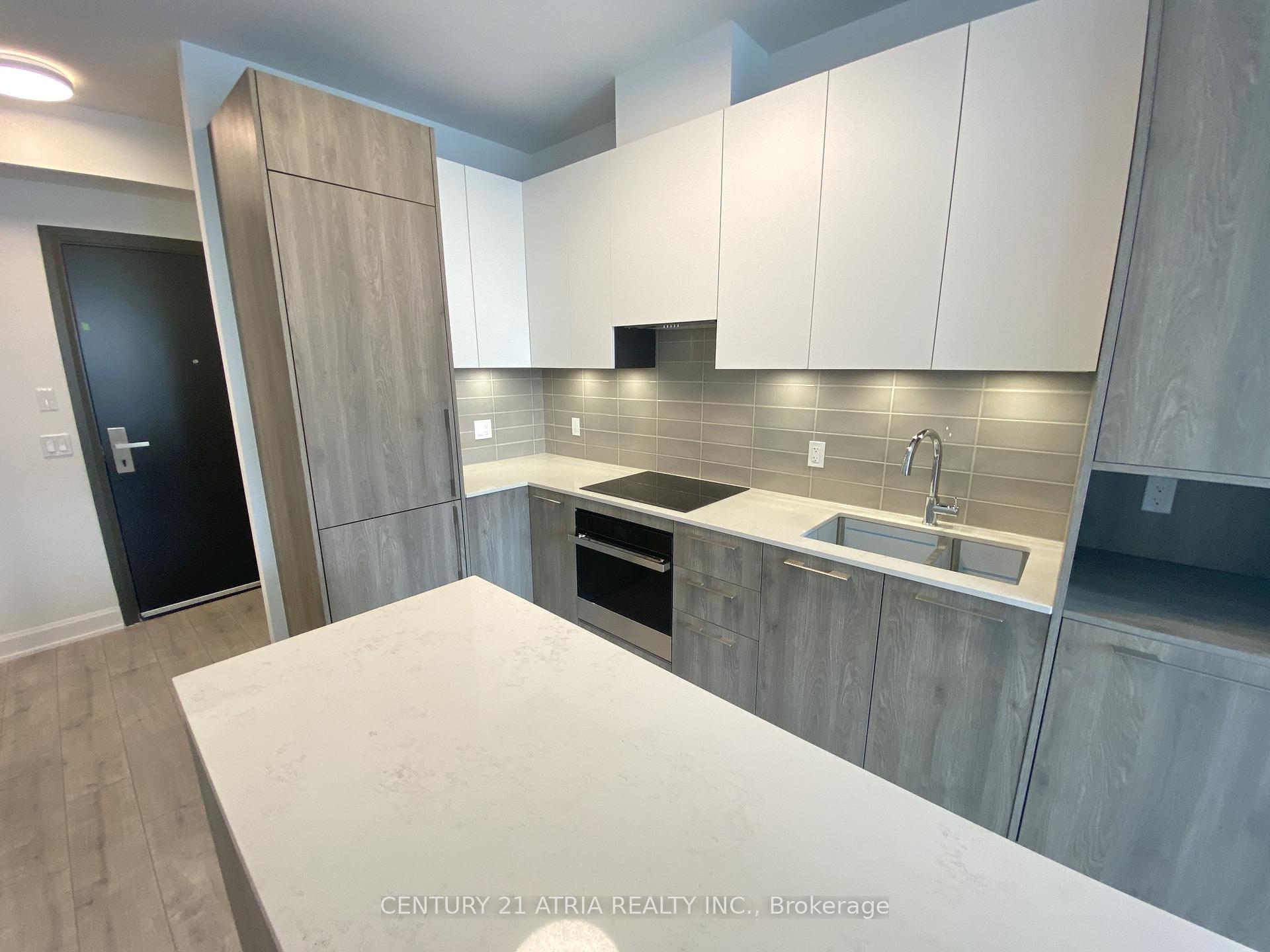 Photo 3 of Unit 211, 38 Water Walk Drive, Markham, Unionville — HOMEH