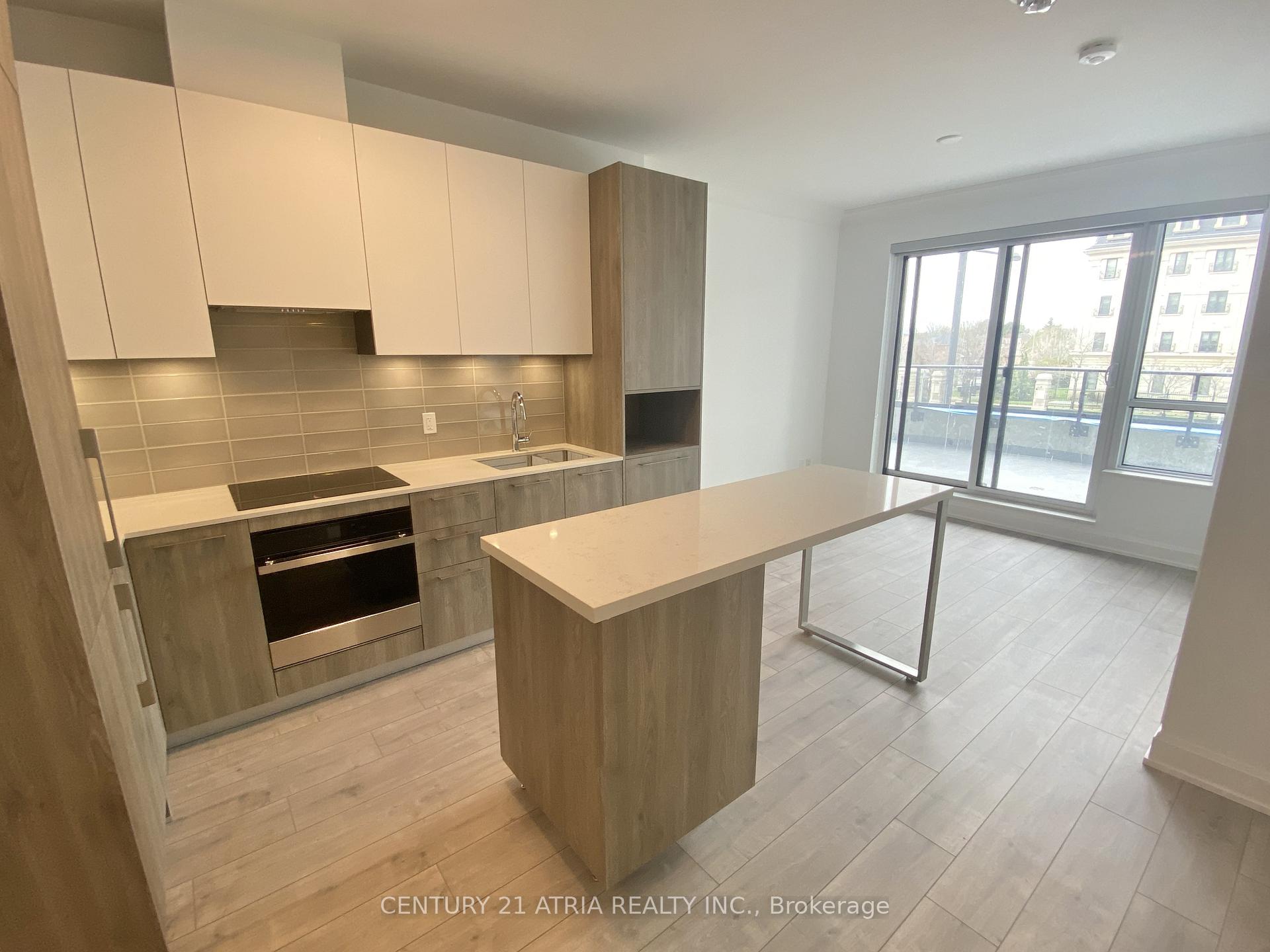 Photo 4 of Unit 211, 38 Water Walk Drive, Markham, Unionville — HOMEH