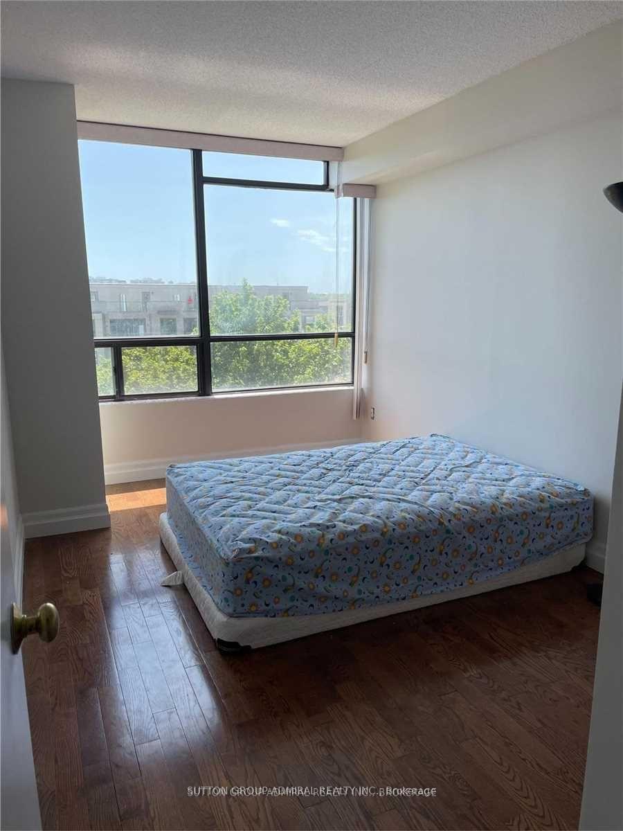 Photo 5 of Unit 509, 7420 Bathurst Street, Vaughan, Brownridge — HOMEH