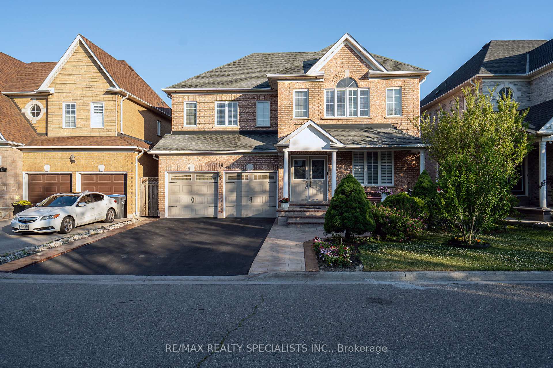 Front of 19 Rushbrook Drive