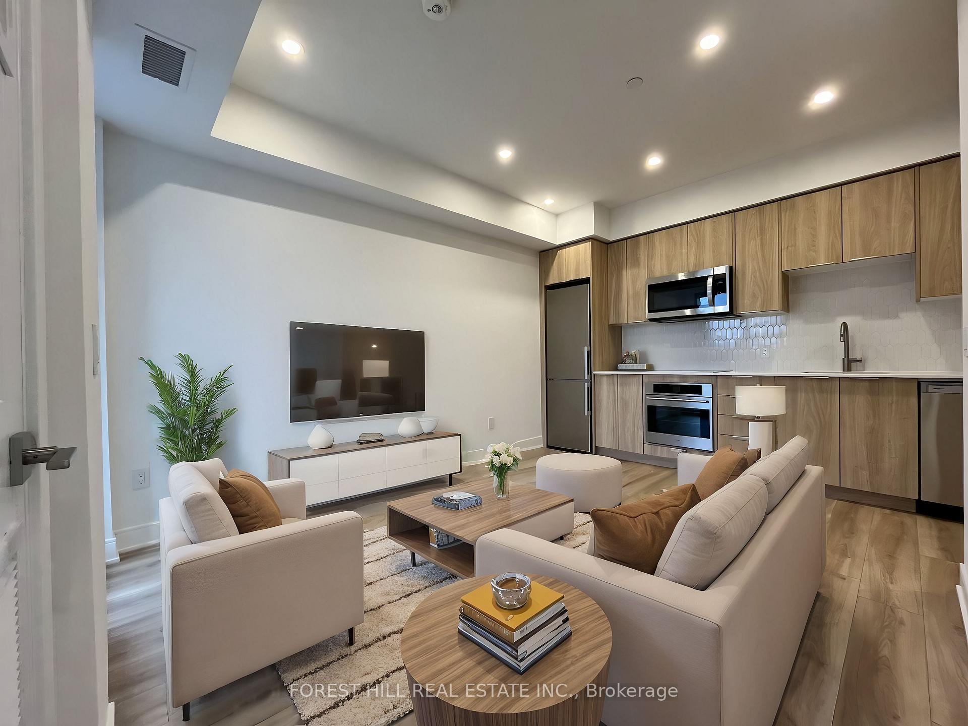 Front of Unit 318, 312 Erb Street W