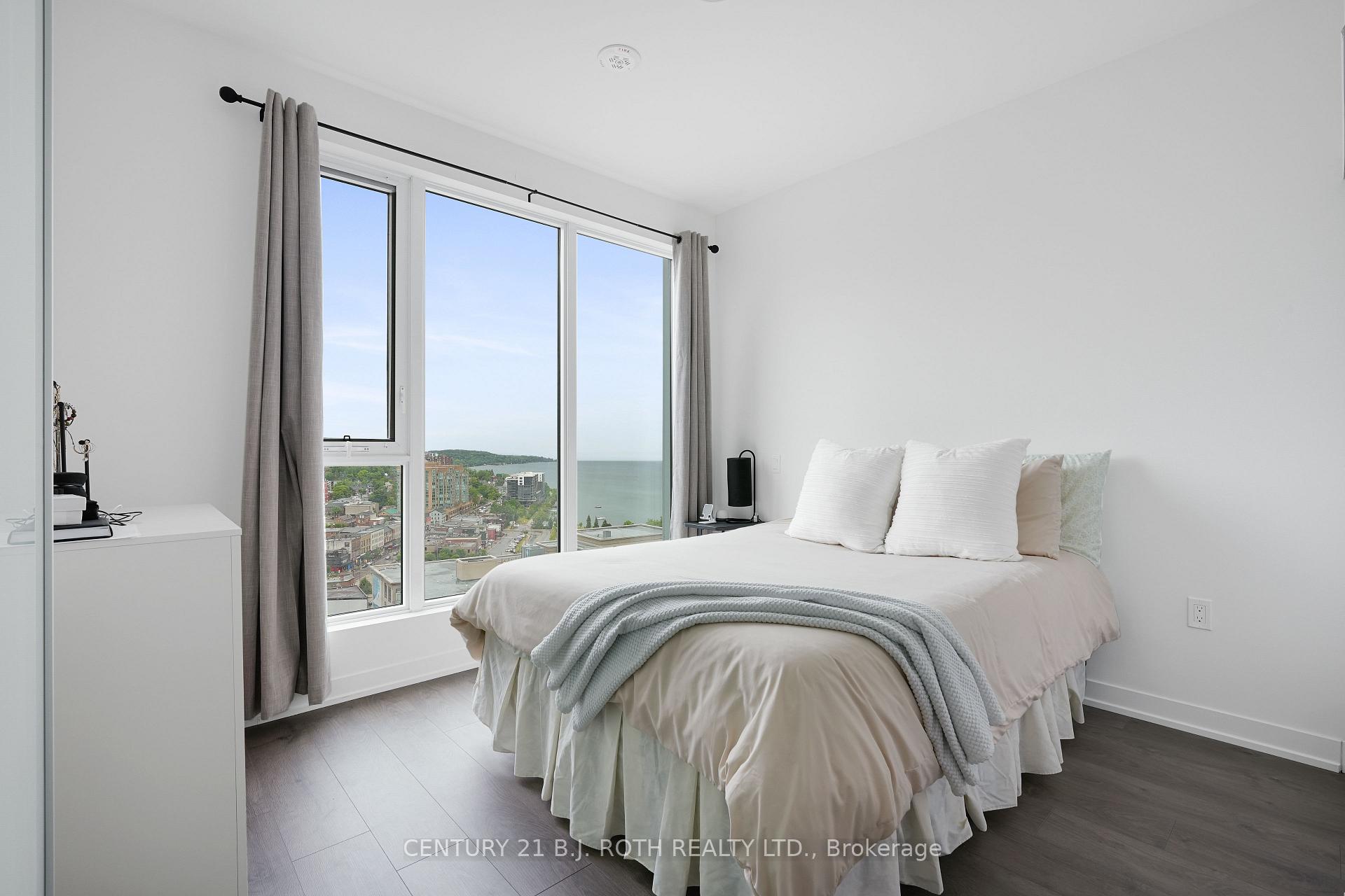 Photo 14 of Unit 1907, 39 Mary Street, Barrie, City Centre — HOMEH