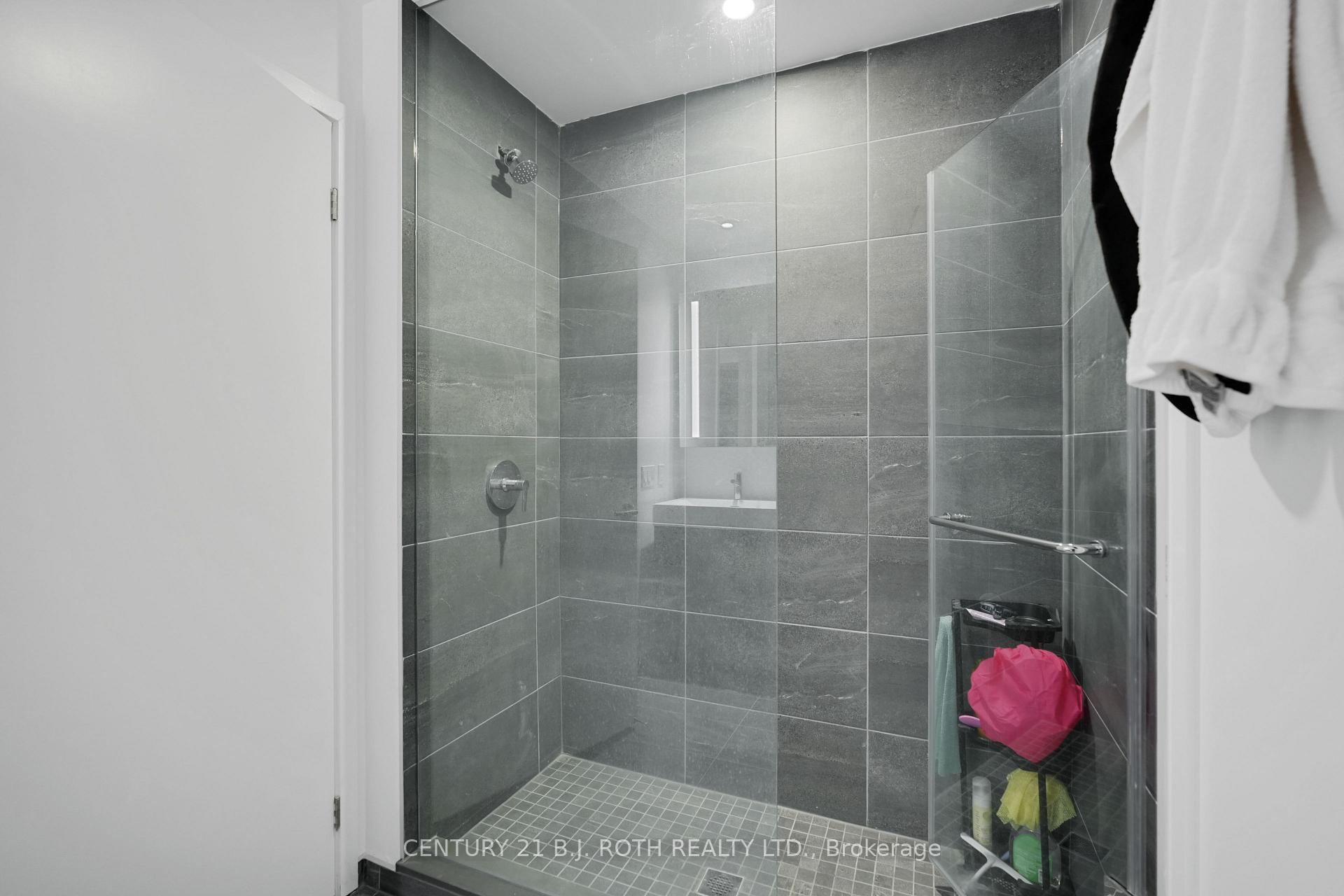Photo 12 of Unit 1907, 39 Mary Street, Barrie, City Centre — HOMEH