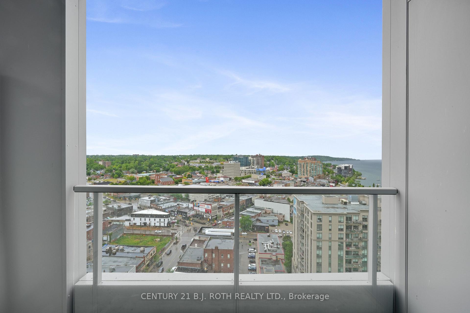 Photo 19 of Unit 1907, 39 Mary Street, Barrie, City Centre — HOMEH