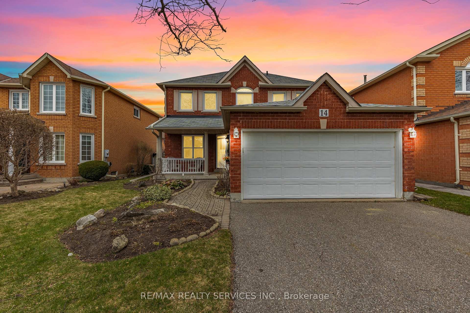 Photo 1 of 14 Livingston Drive, Caledon, Rural Caledon — HOMEH