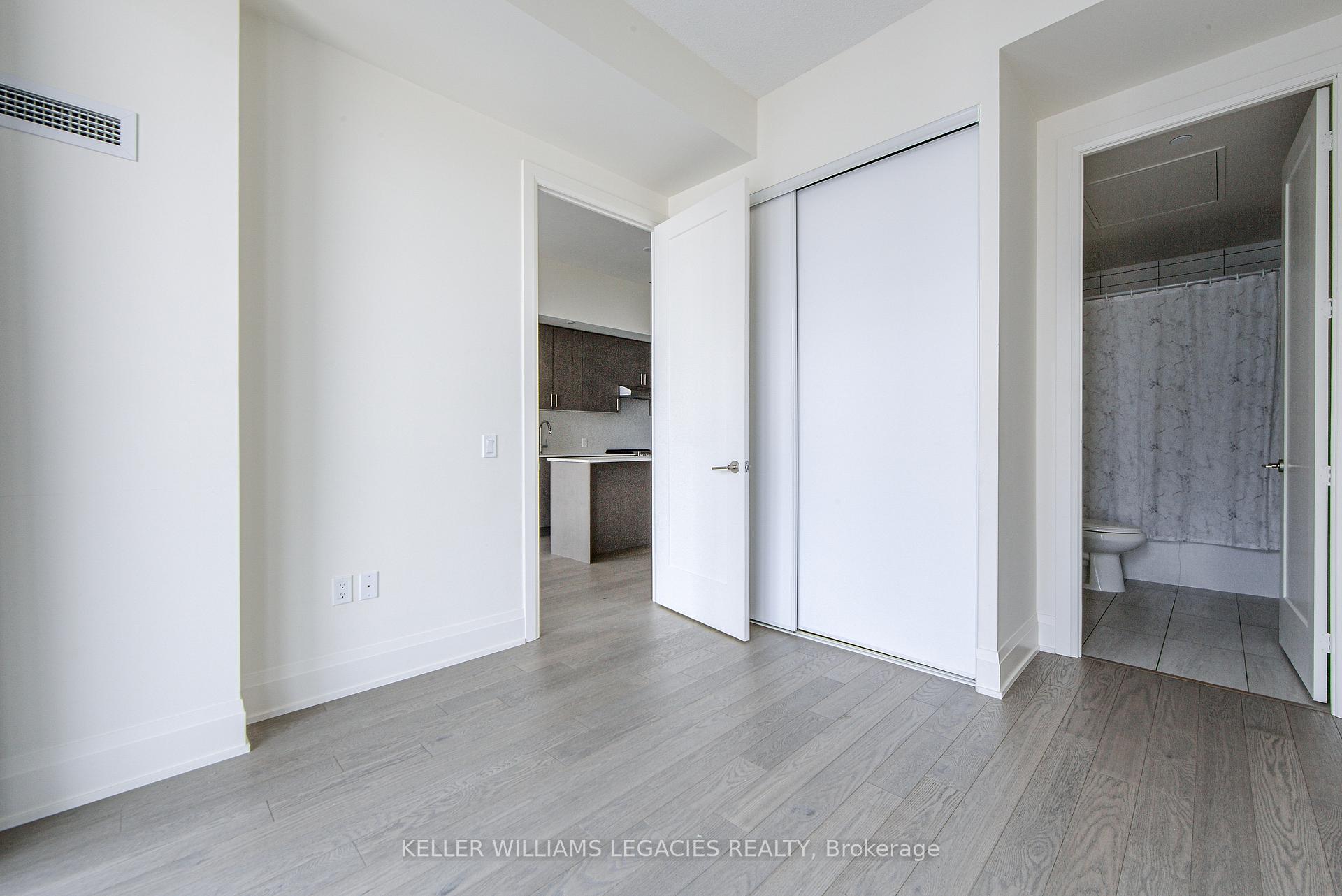 Photo 26 of Unit PH110, 9000 Jane Street, Vaughan, Concord — HOMEH