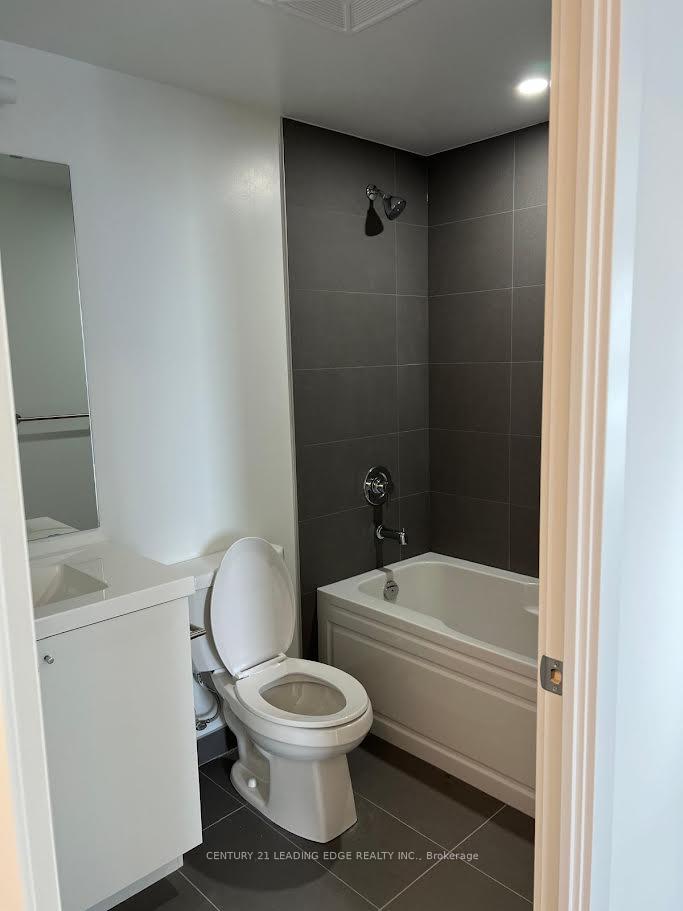 Photo 1 of Unit 726, 2545 Simcoe Street N, Oshawa, Windfields — HOMEH