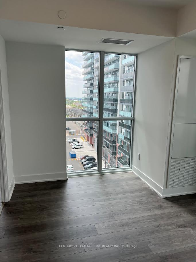 Photo 14 of Unit 726, 2545 Simcoe Street N, Oshawa, Windfields — HOMEH