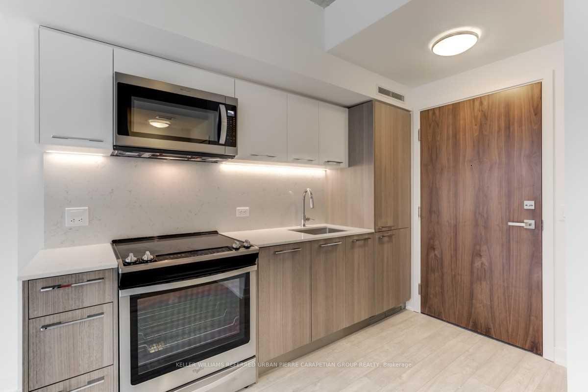 Photo 5 of Unit 809, 30 Baseball Place, Toronto, South Riverdale — HOMEH