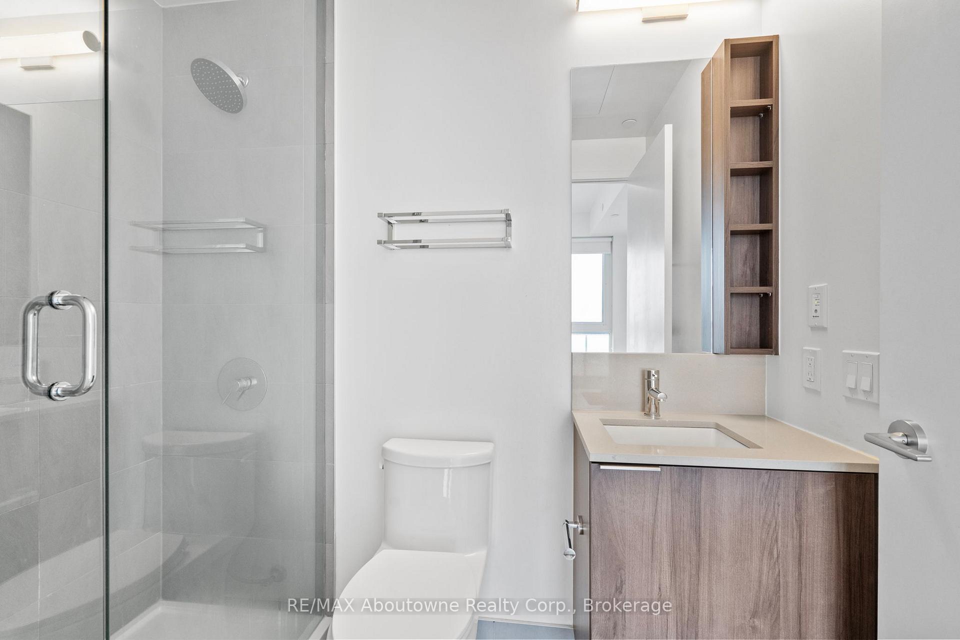 Photo 10 of Unit 3312, 7890 Jane Street, Vaughan, Concord — HOMEH