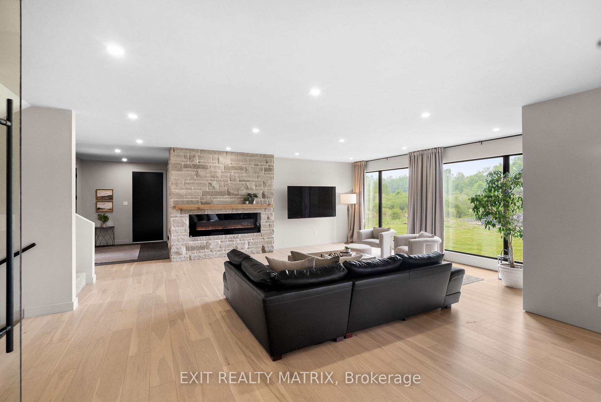 Photo 7 of 8049 Adam Baker Way, Ottawa, Osgoode Twp North of Reg Rd 6 — HOMEH