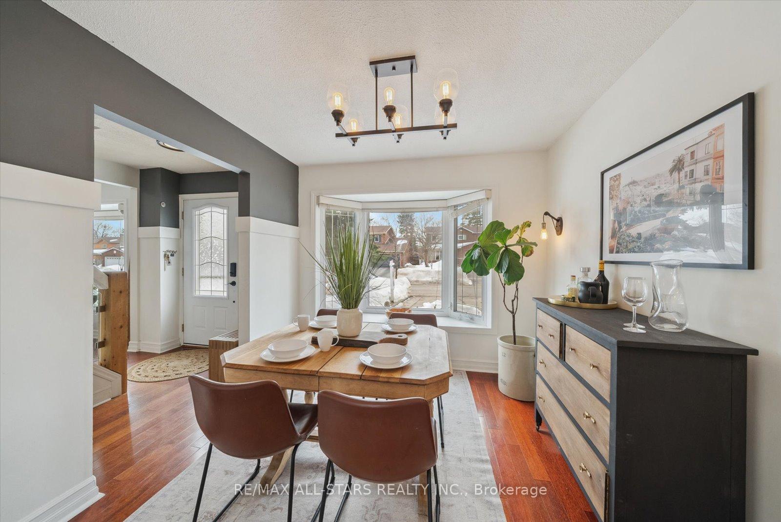Photo 1 of 33 Pepler Place, Barrie, Sunnidale — HOMEH