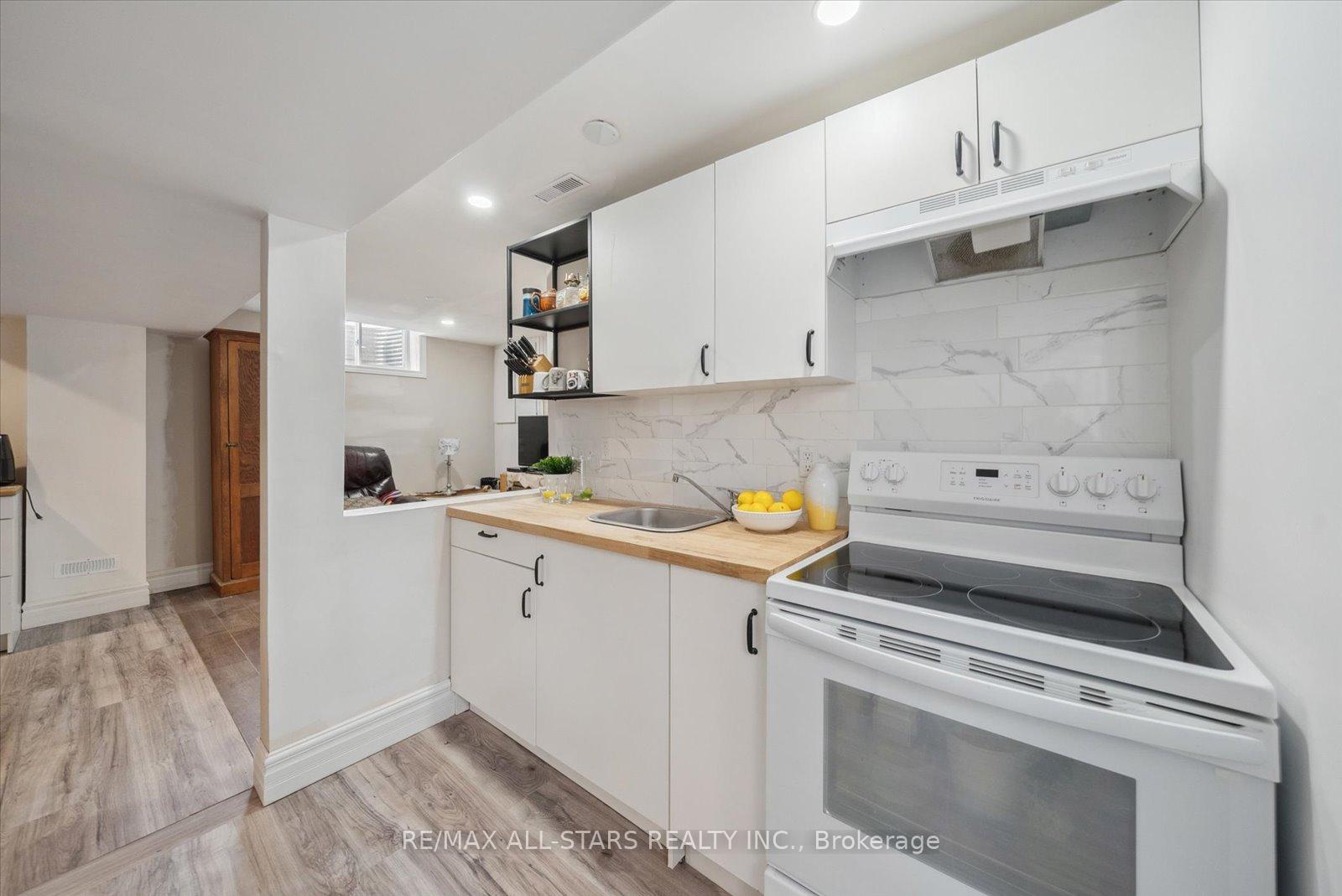 Photo 29 of 33 Pepler Place, Barrie, Sunnidale — HOMEH