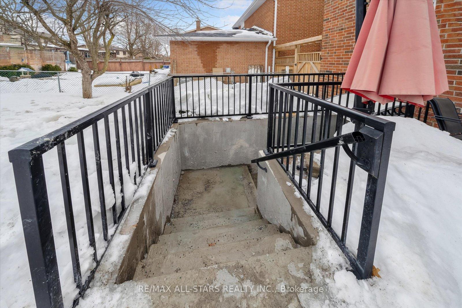 Photo 38 of 33 Pepler Place, Barrie, Sunnidale — HOMEH