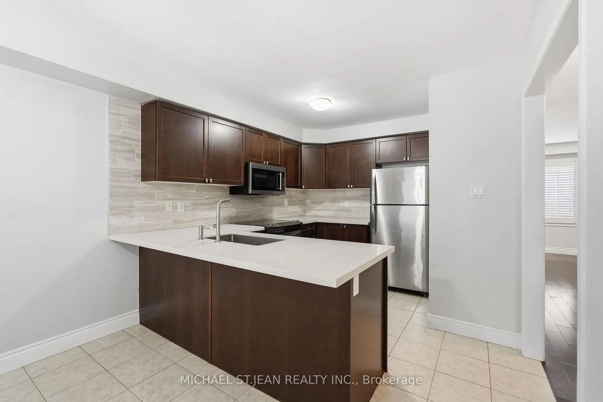 Photo 11 of Unit 48, 7 Sirente Drive, Hamilton, Crerar — HOMEH