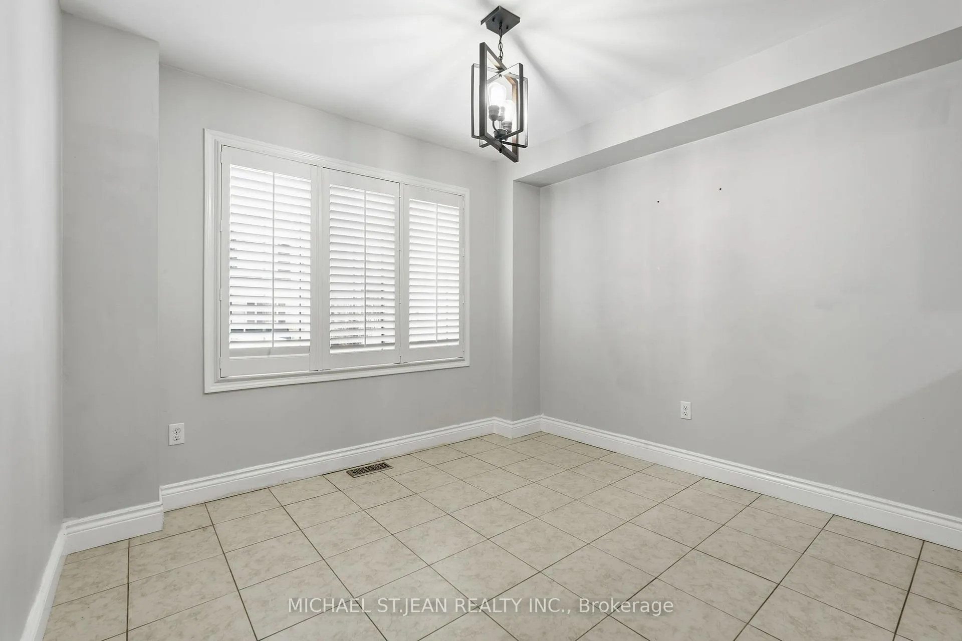 Photo 14 of Unit 48, 7 Sirente Drive, Hamilton, Crerar — HOMEH