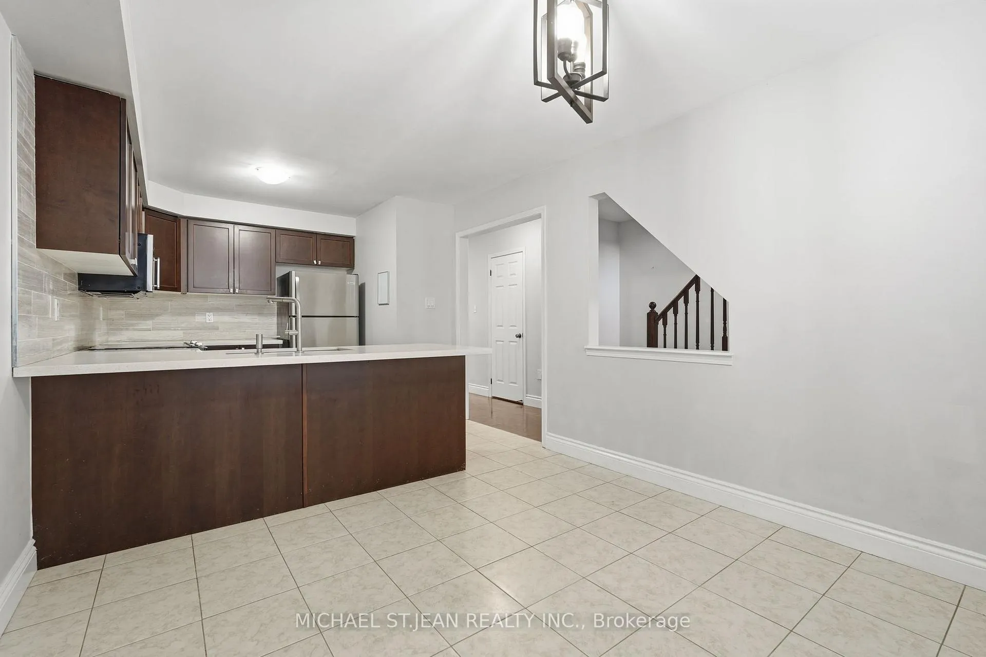 Photo 16 of Unit 48, 7 Sirente Drive, Hamilton, Crerar — HOMEH