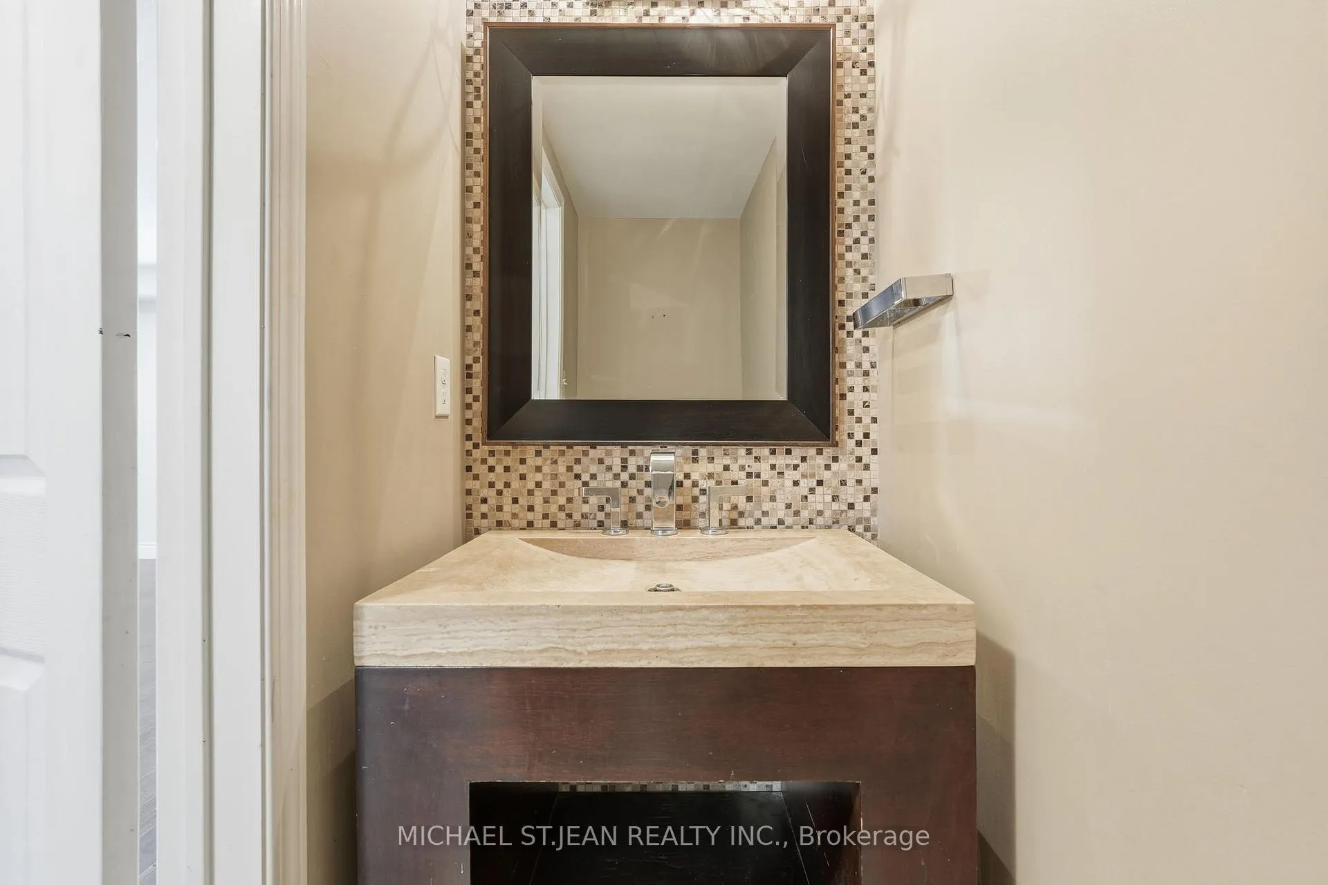 Photo 17 of Unit 48, 7 Sirente Drive, Hamilton, Crerar — HOMEH