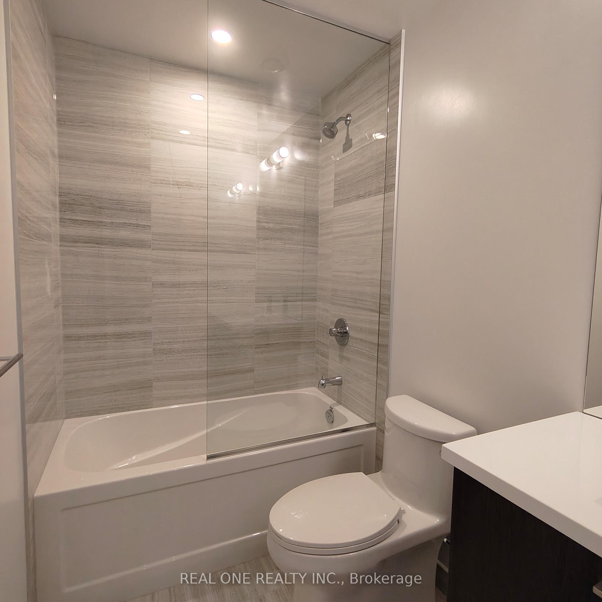 Photo 12 of Unit 4905, 225 Commerce Street, Vaughan, Vaughan Corporate Centre — HOMEH