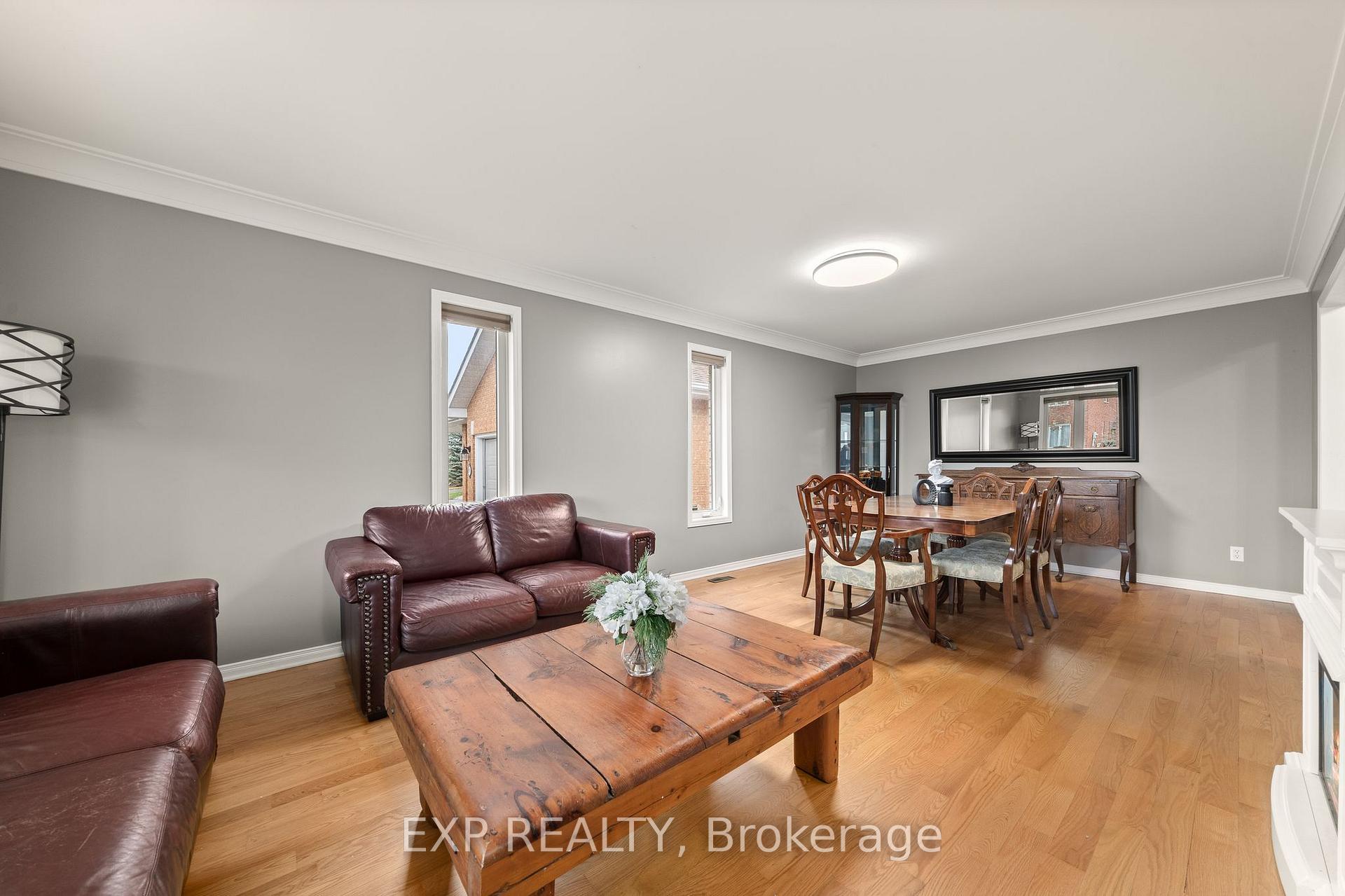 Photo 6 of 79 Oak Ridge Boulevard, Belleville, Belleville Ward — HOMEH