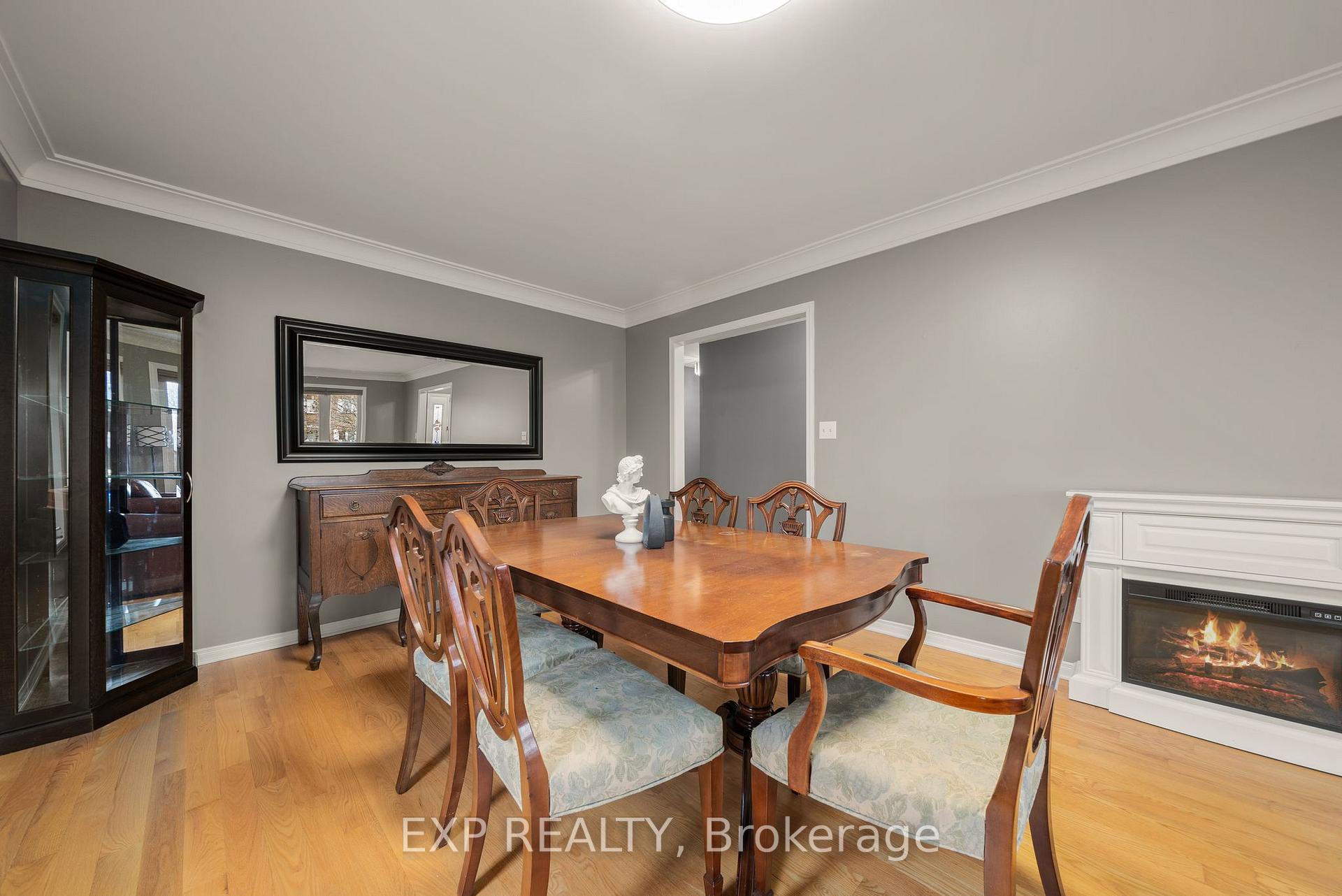 Photo 8 of 79 Oak Ridge Boulevard, Belleville, Belleville Ward — HOMEH