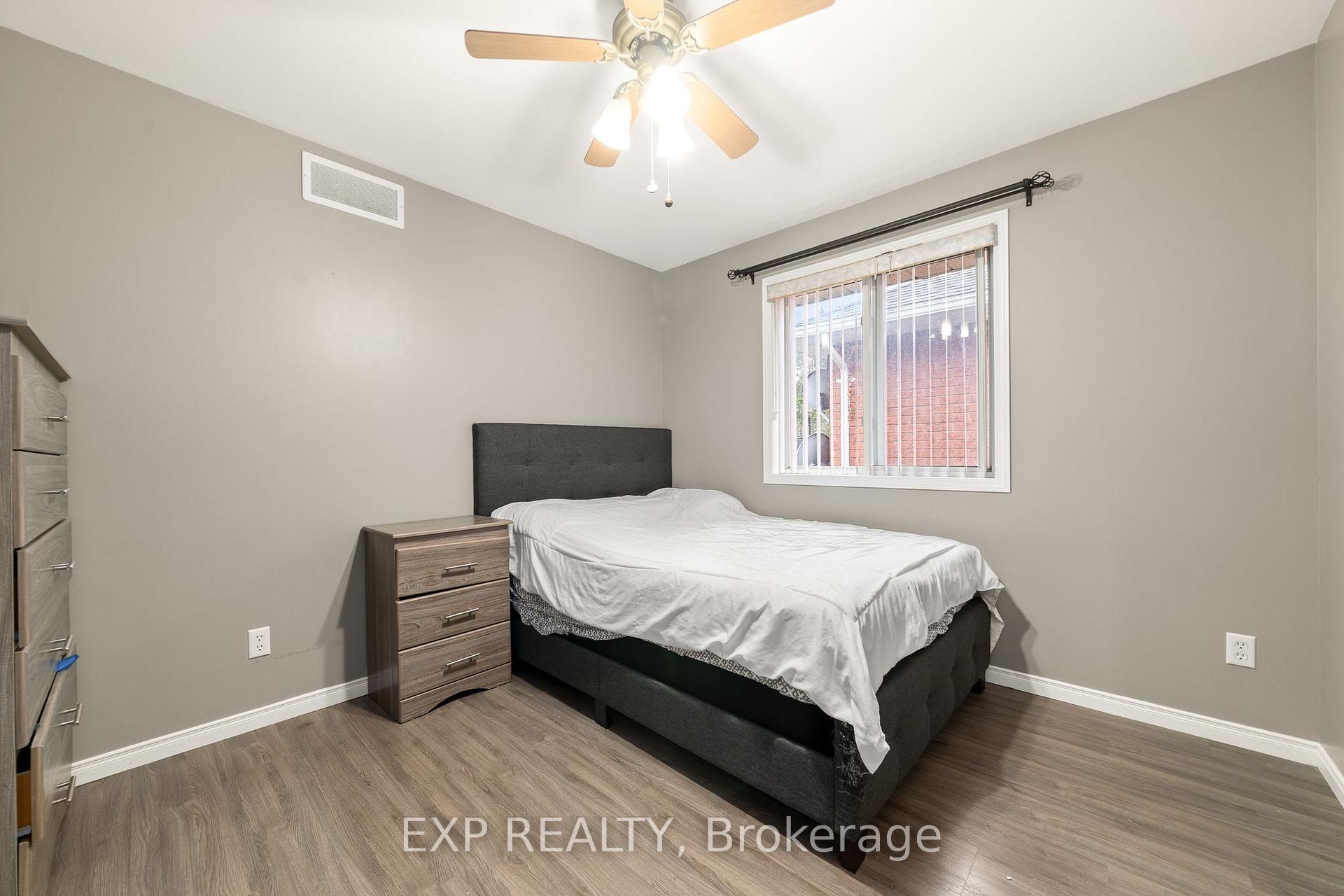Photo 20 of 79 Oak Ridge Boulevard, Belleville, Belleville Ward — HOMEH