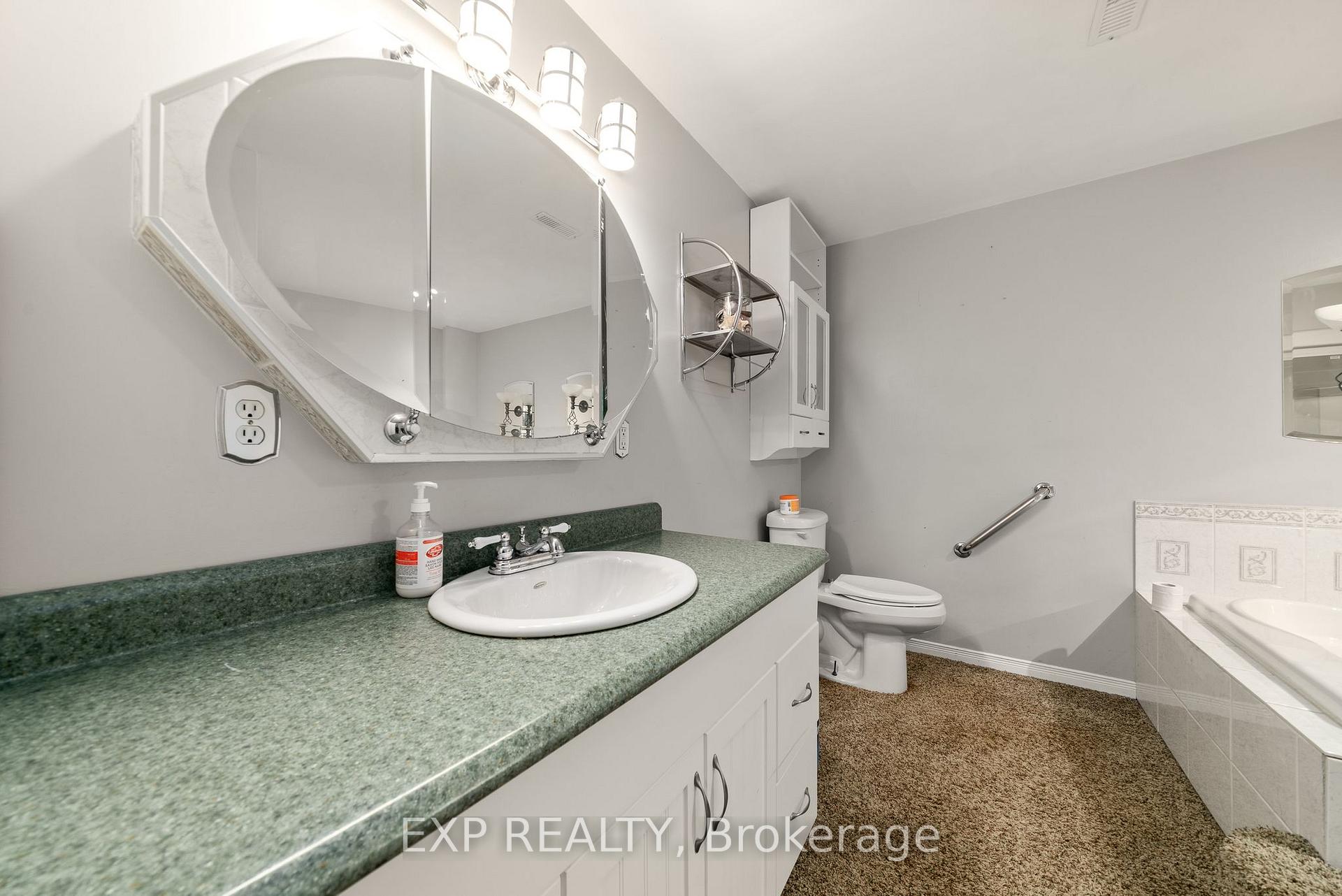 Photo 30 of 79 Oak Ridge Boulevard, Belleville, Belleville Ward — HOMEH
