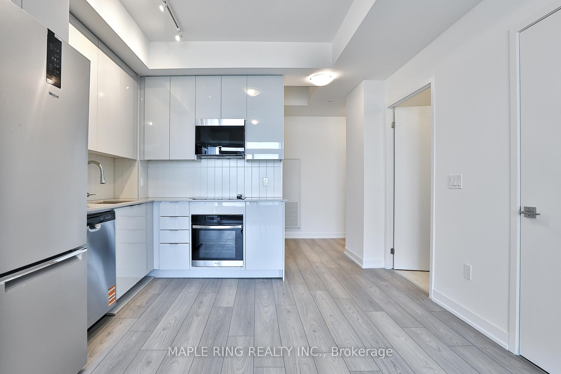 Photo 4 of Unit 2421, 10 Abeja Street, Vaughan, Concord — HOMEH