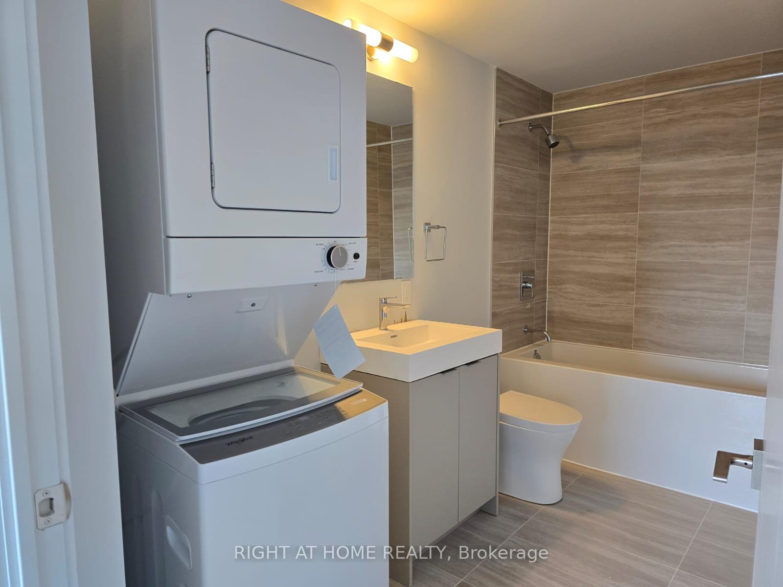 Photo 14 of Unit 3710, 2920 Hwy 7, Vaughan, Concord — HOMEH