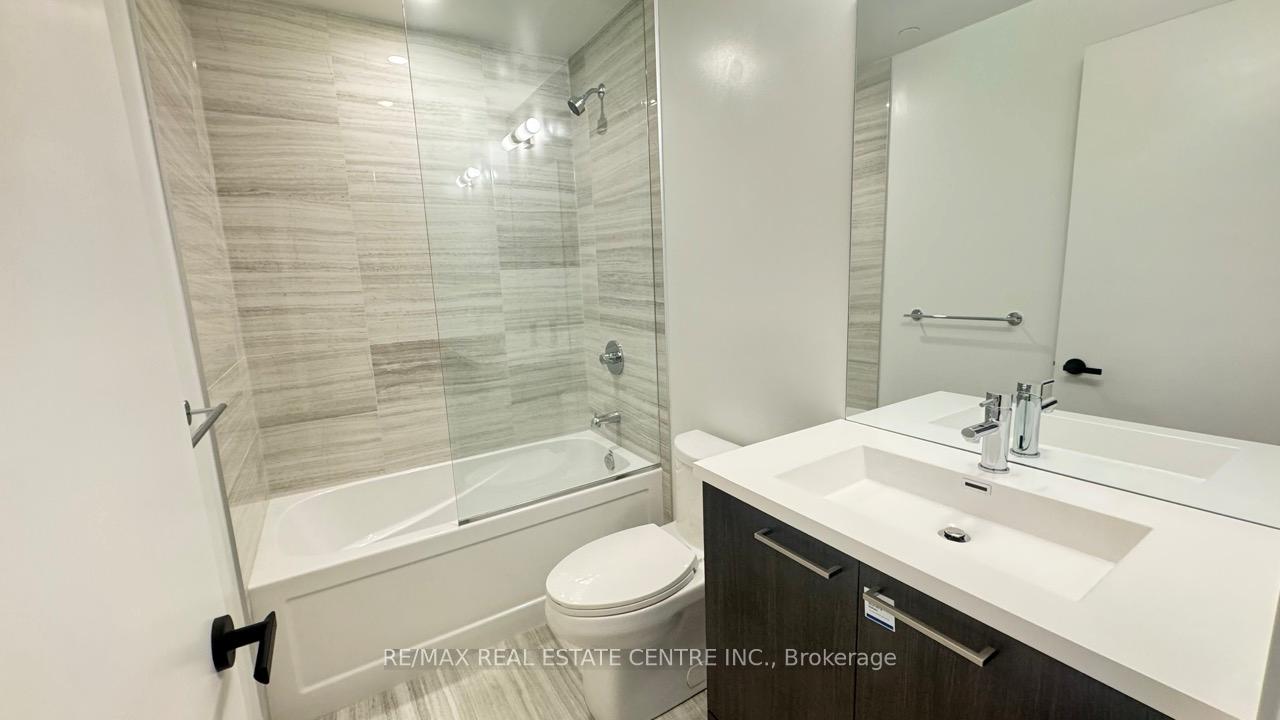 Photo 6 of Unit 4815, 225 Commerce Street, Vaughan, Vaughan Corporate Centre — HOMEH